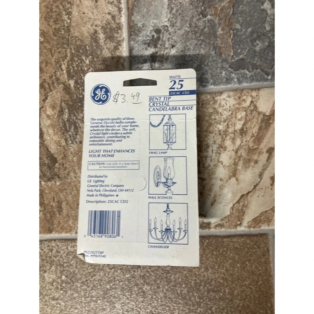 GE 25 Watt Bent Tip Crystal Candelabra Base Light Bulbs 2 Pack